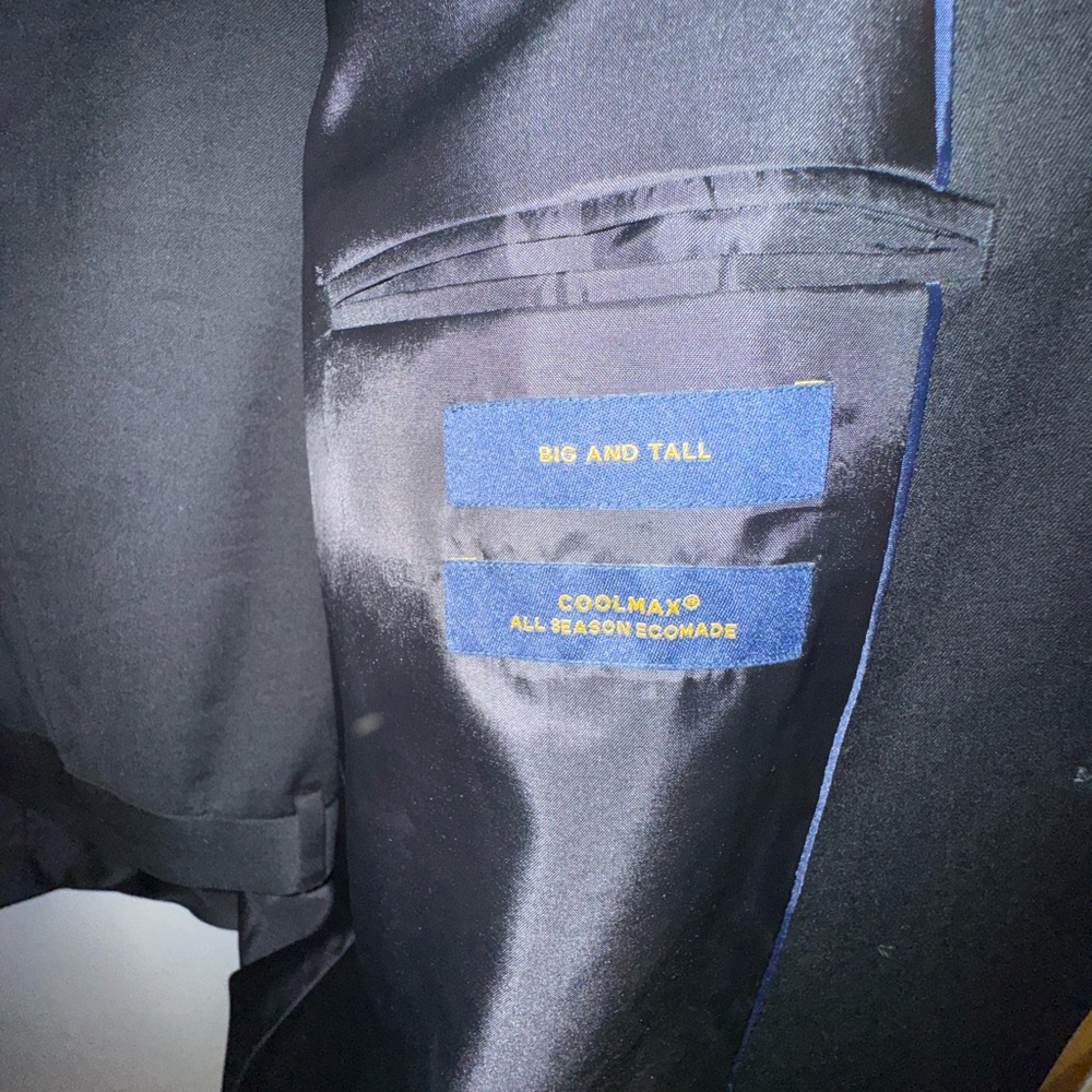 Stafford Black Blazer 54R with Notched Lapel and matching pant  48X30 (like new) - Picture 4 of 9